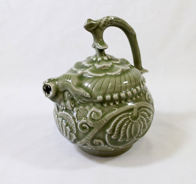 CHINESE YAOZHOU STYLE CELADON PUZZLE TEAPOT