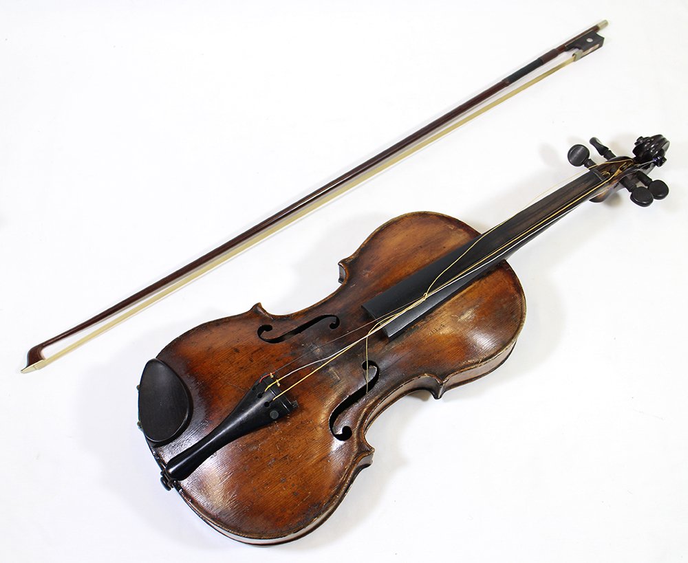 ANTIQUE STAINER VIOLIN & TOURTE BOW (1 of 9)