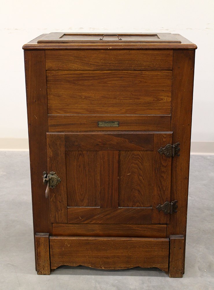 ANTIQUE OAK ICEBOX (1 of 4)