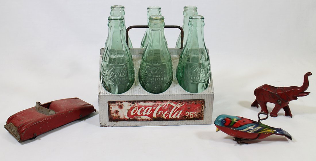 VINTAGE TOYS & COCA COLA CARRIER (1 of 4)