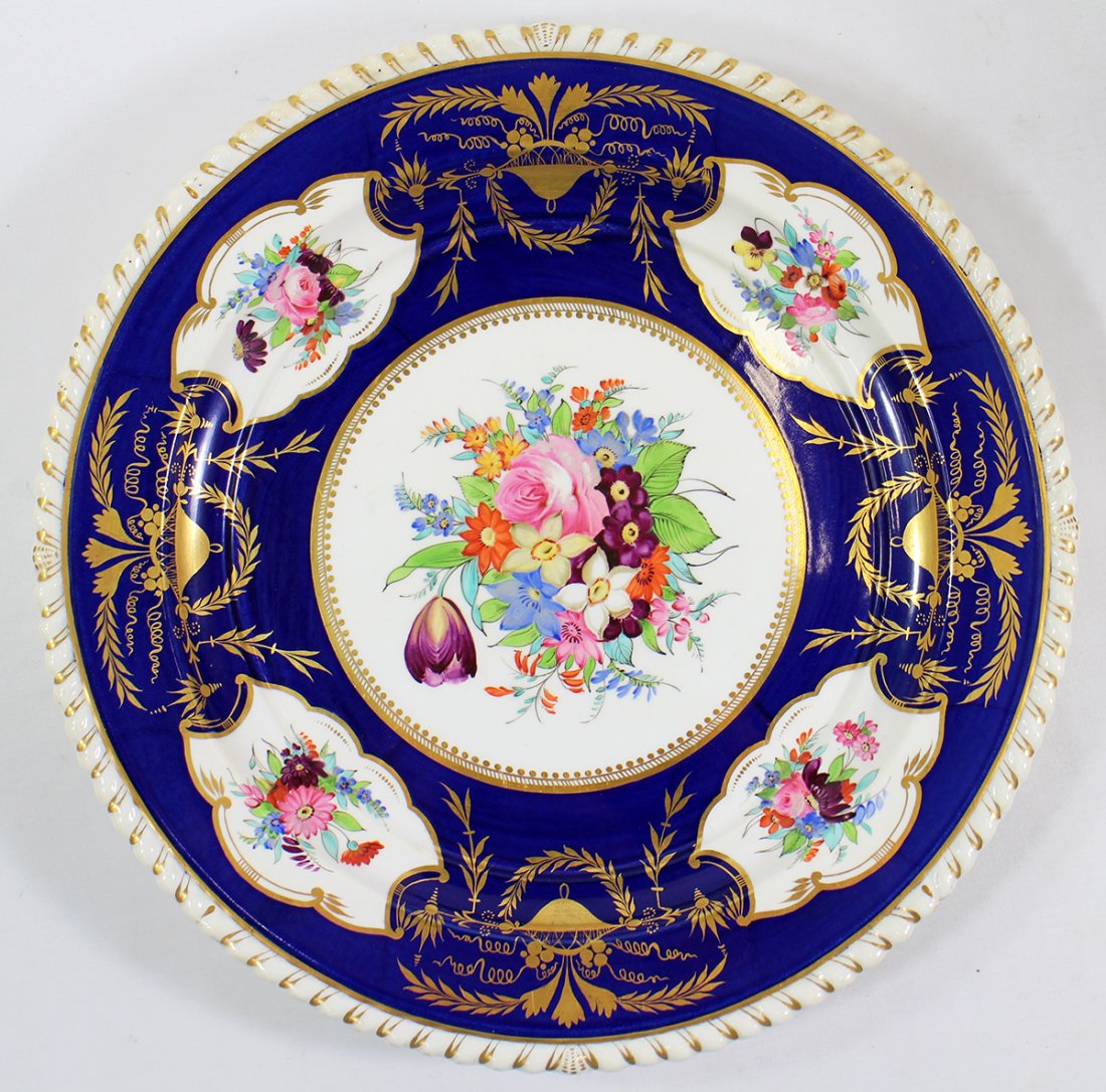 19TH CENTURY ROYAL WORCESTER CHARGER PLATE (1 of 3)