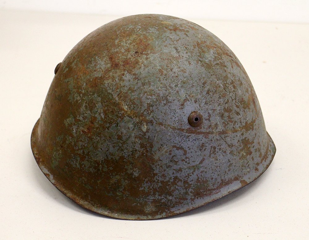 WWII ITALIAN HELMET: WWII era Italian military helmet.