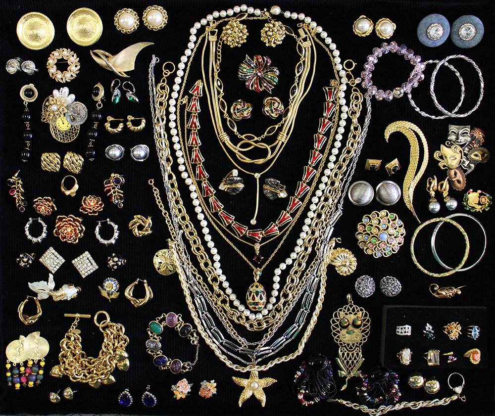 DESIGNER COSTUME JEWELRY: Great assortment of jewelry to include Joan Rivers, JJ, Carolee, KJL Kenneth J Lane, Swarovski, Brighton, Sterling, Monet, Coco, Sara Fogg, & more.
