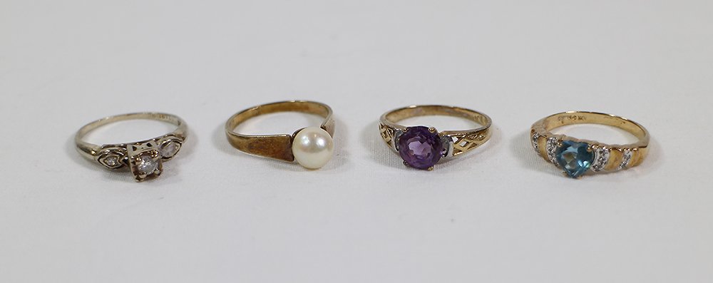(4) 8K - 14K GEMSTONE RINGS (1 of 1)
