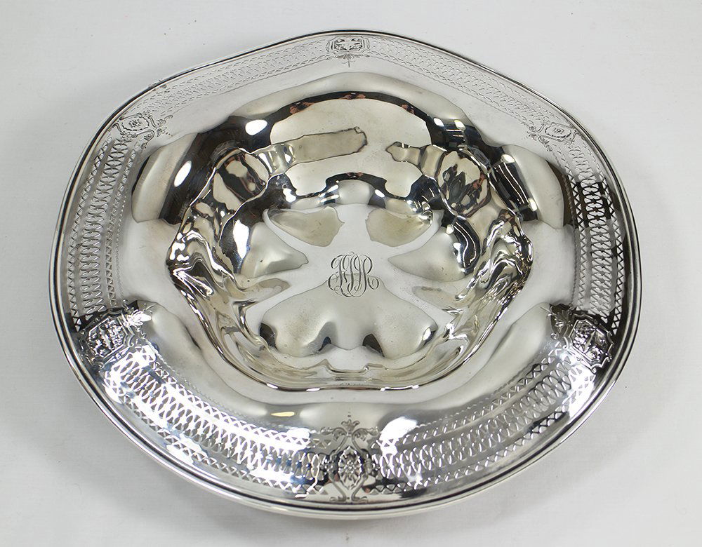 GORHAM STERLING SILVER BOWL (1 of 4)