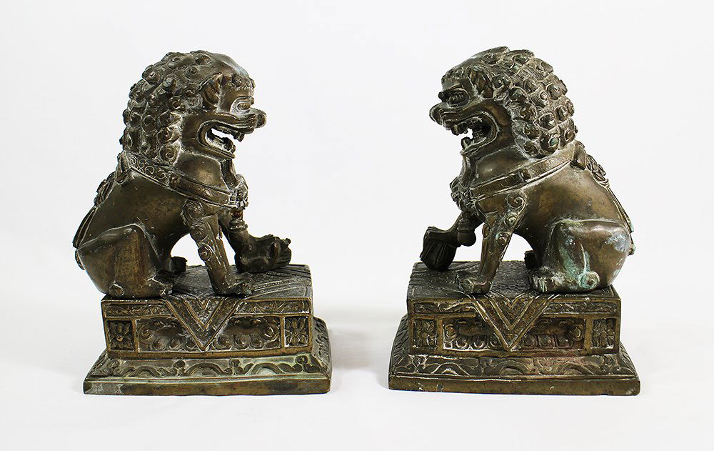 (2) CHINESE BRONZE FOO DOGS (1 of 5)
