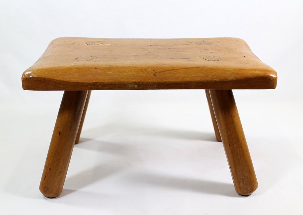 DANIEL BOONE BEECH TREE WOOD STOOL (1 of 4)