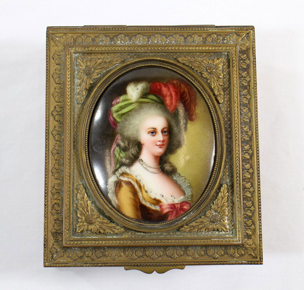19TH CENT. PORTRAIT JEWELRY CASKET - STERN BROTHERS (1 of 3)