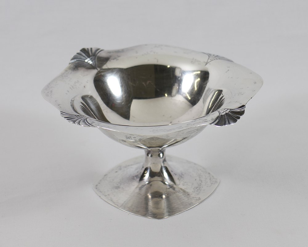 WATROUS STERLING SILVER COMPOTE (1 of 3)