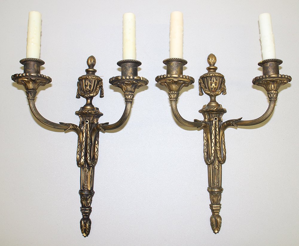 (2) ANTIQUE WALL SCONCES (1 of 3)
