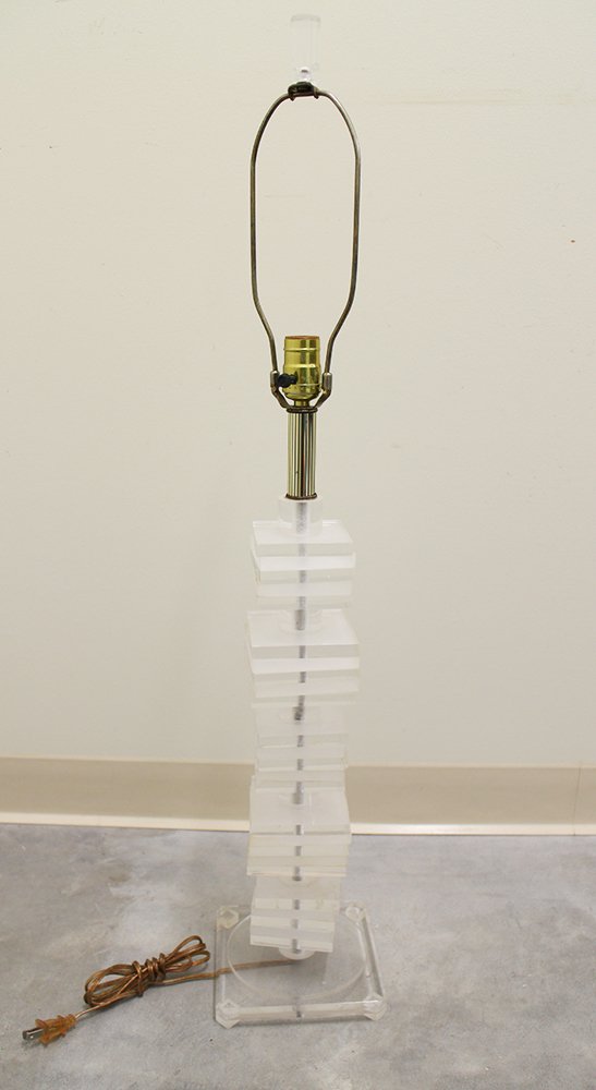 LUCITE LAMP (1 of 1)