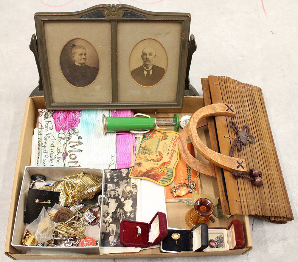 ART DECO FRAME, PURSE, JEWELRY & MORE (1 of 2)