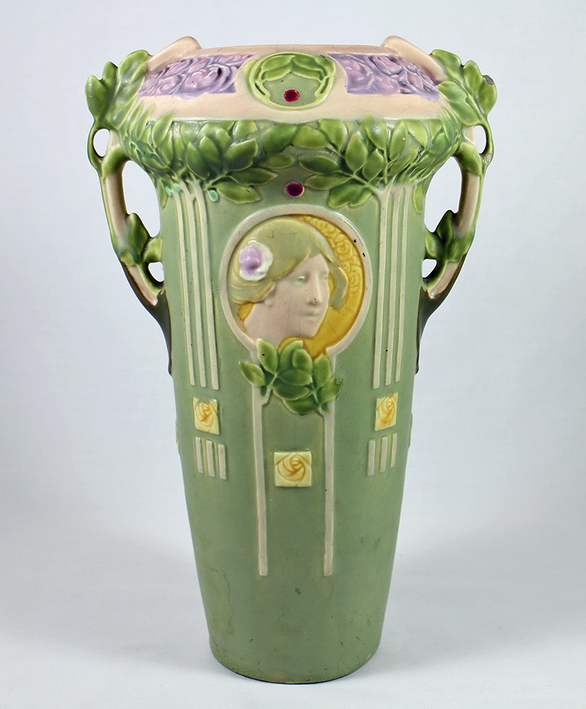 ART NOUVEAU PORTRAIT VASE (1 of 4)