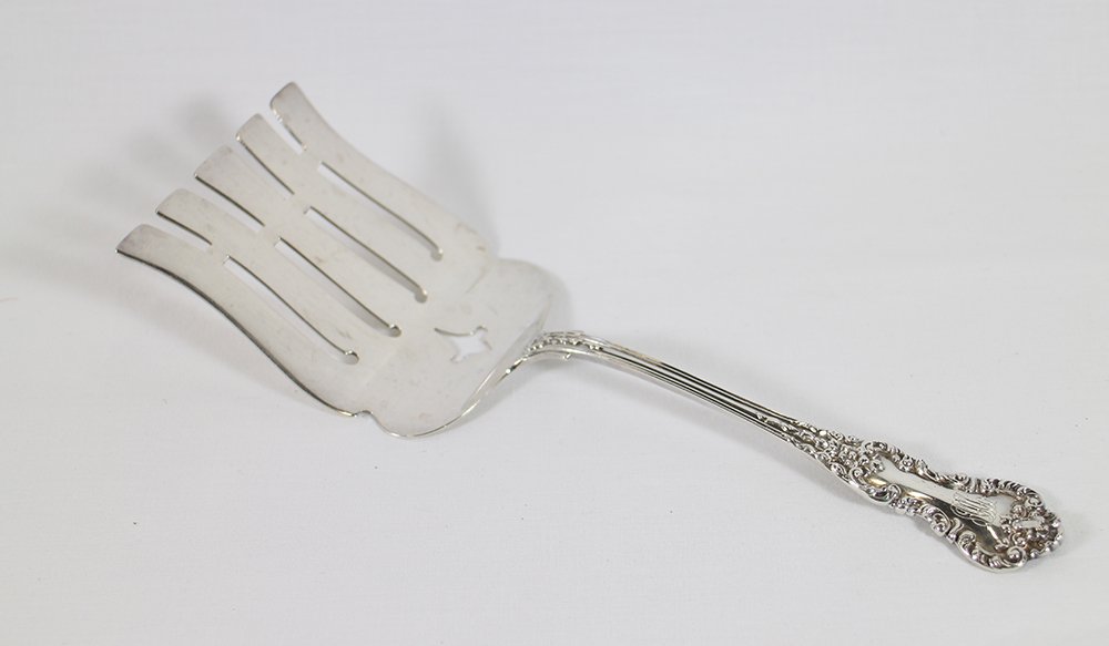 DURGIN STERLING SILVER ASPARAGUS SERVER (1 of 3)