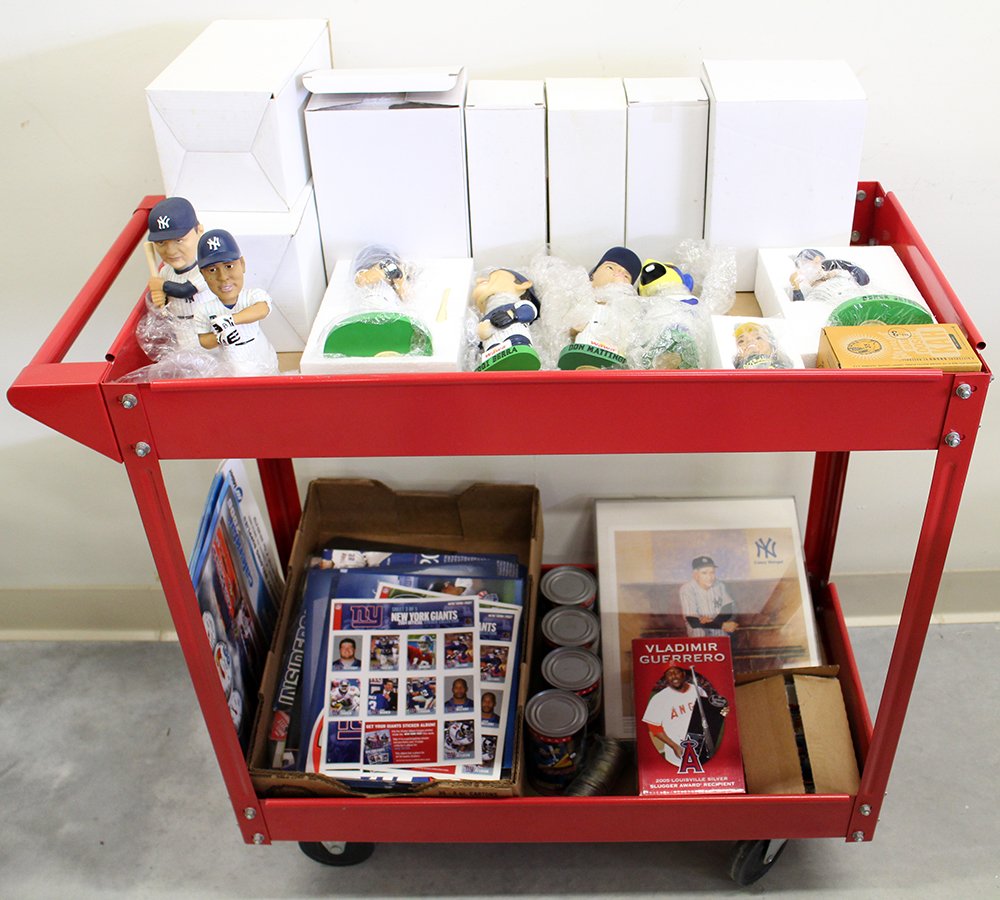 BASEBALL & SPORTS COLLECTIBLES (1 of 3)