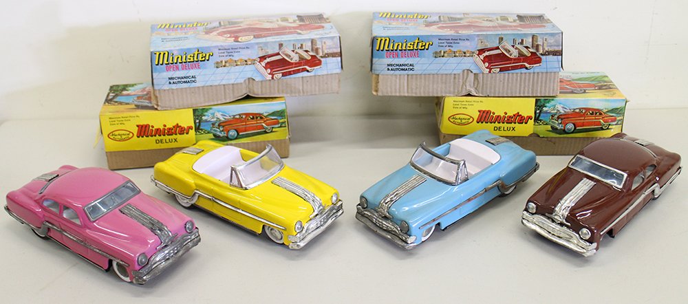 (4) VINTAGE MINISTER DELUXE FRICTION CARS (1 of 3)