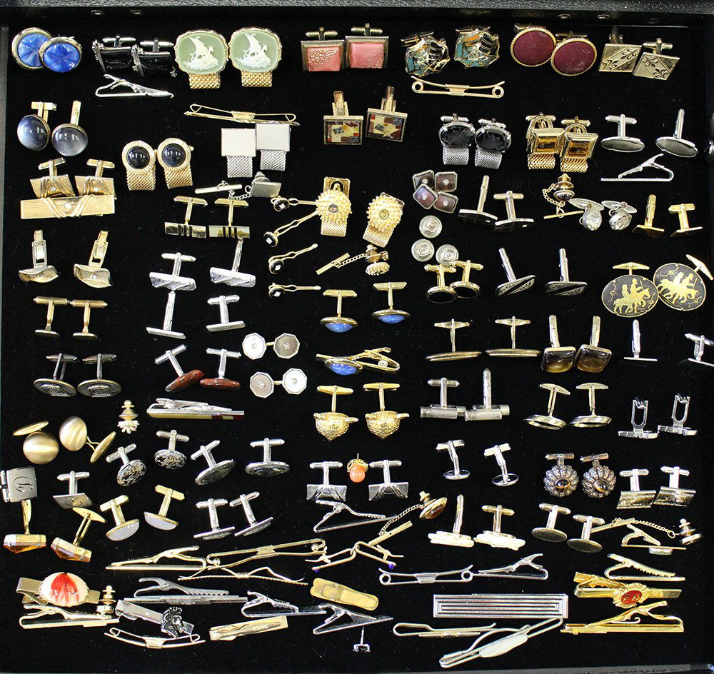 50+ VINTAGE CUFFLINKS & TIE CLIPS (1 of 4)