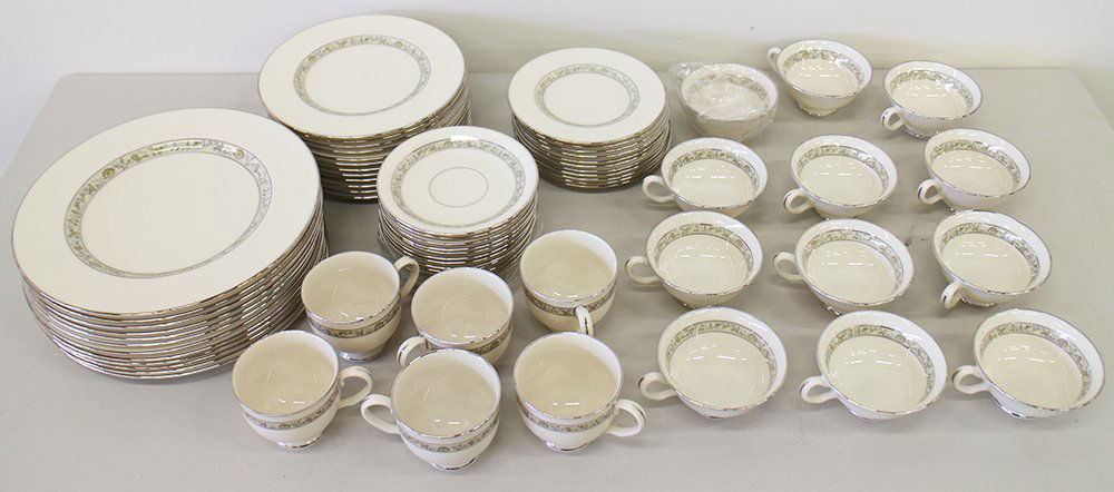 65 PIECE LENOX SRINGDALE CHINA SET (1 of 5)
