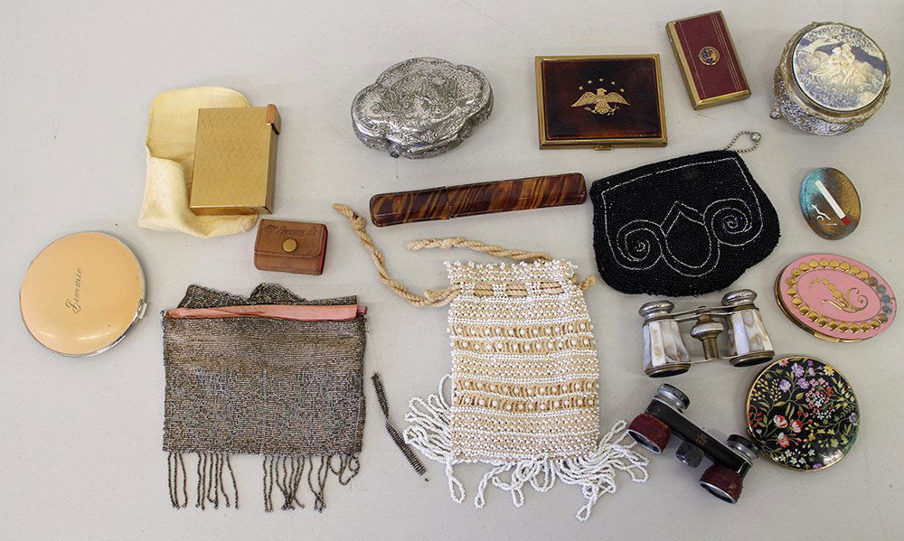 VINTAGE OPERA GLASSES & COMPACTS (1 of 1)