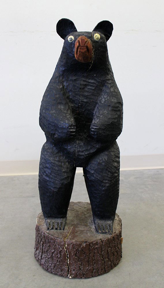 LARGE CARVED WOOD BLACK BEAR (1 of 4)