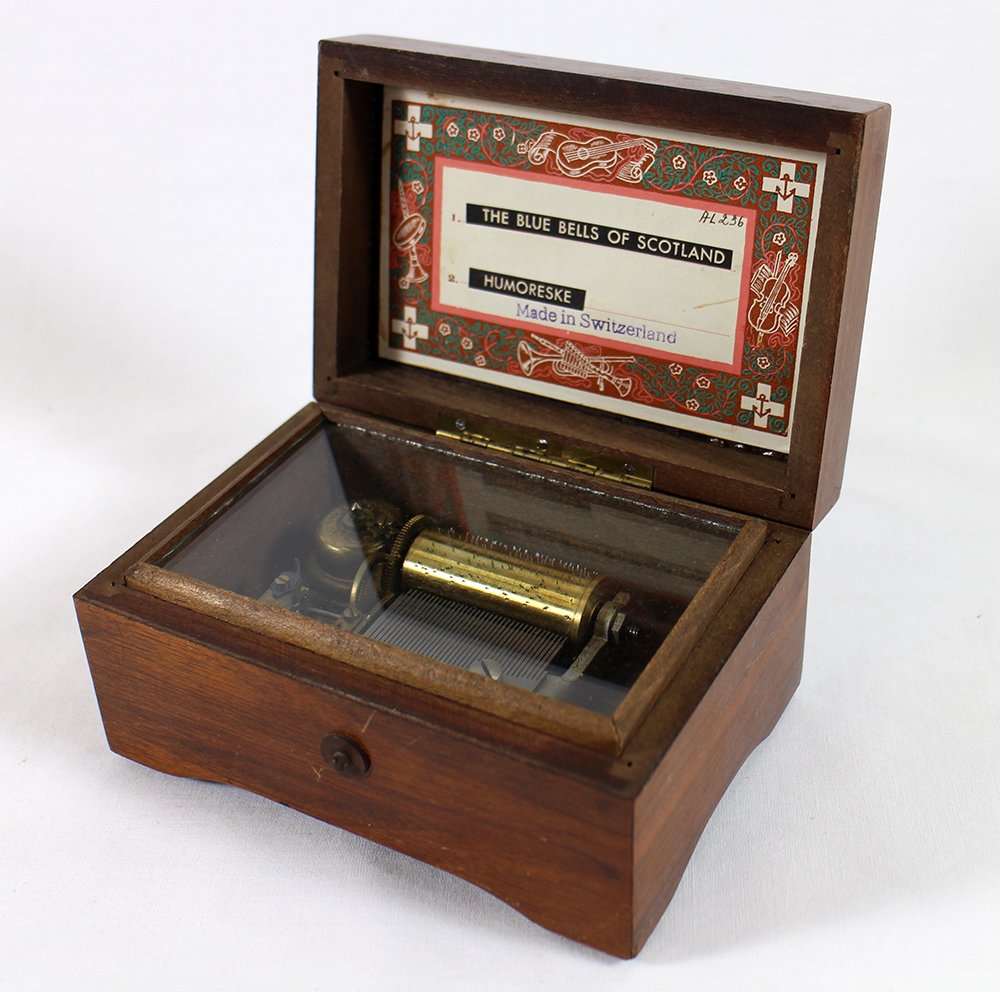 VINTAGE THORENS SWISS CYLINDER MUSIC BOX (1 of 4)