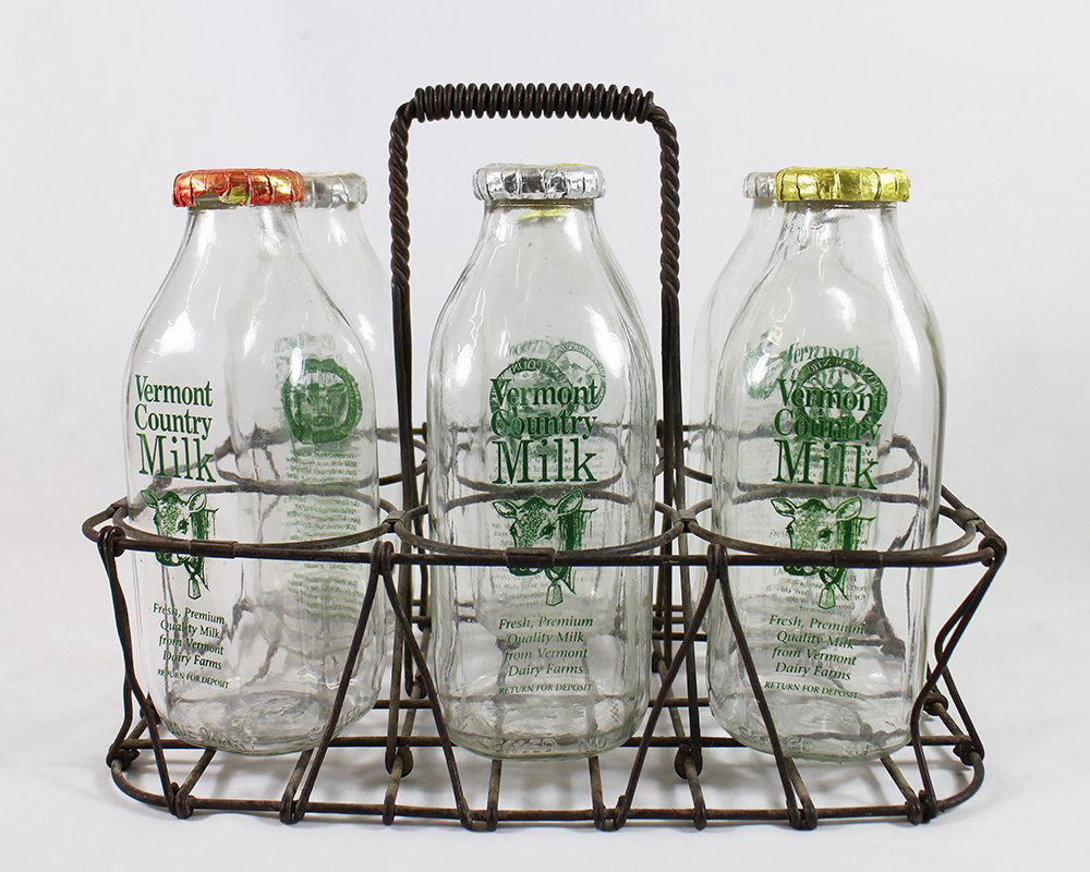 (6) ANTIQUE MILK BOTTLES & CARRIER (1 of 2)
