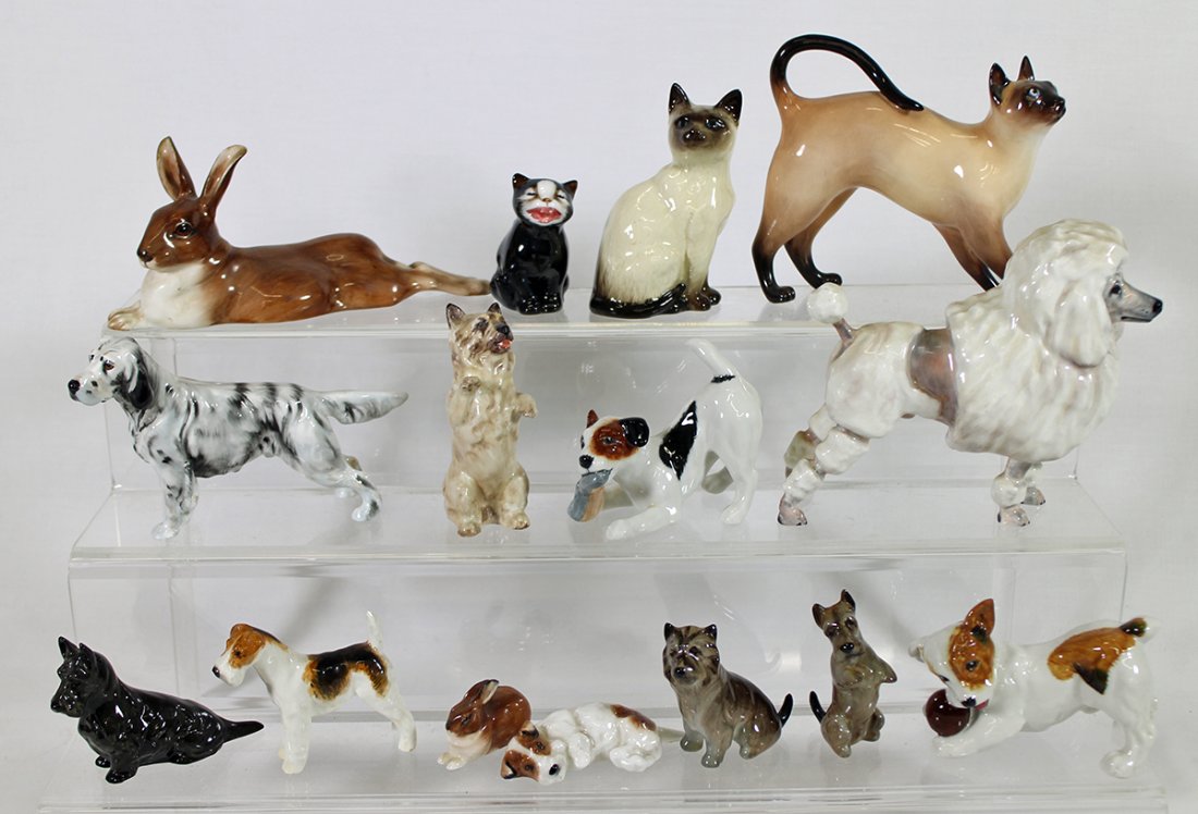 ROYAL DOULTON & ROYAL WORCESTER FIGURINES (1 of 4)
