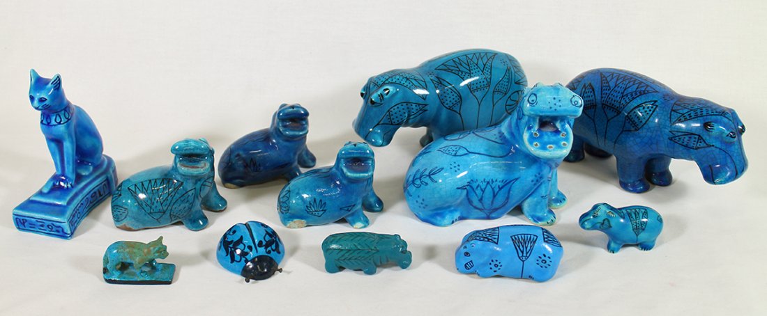MMA BLUE POTTERY HIPPOPOTAMUS & MORE (1 of 3)