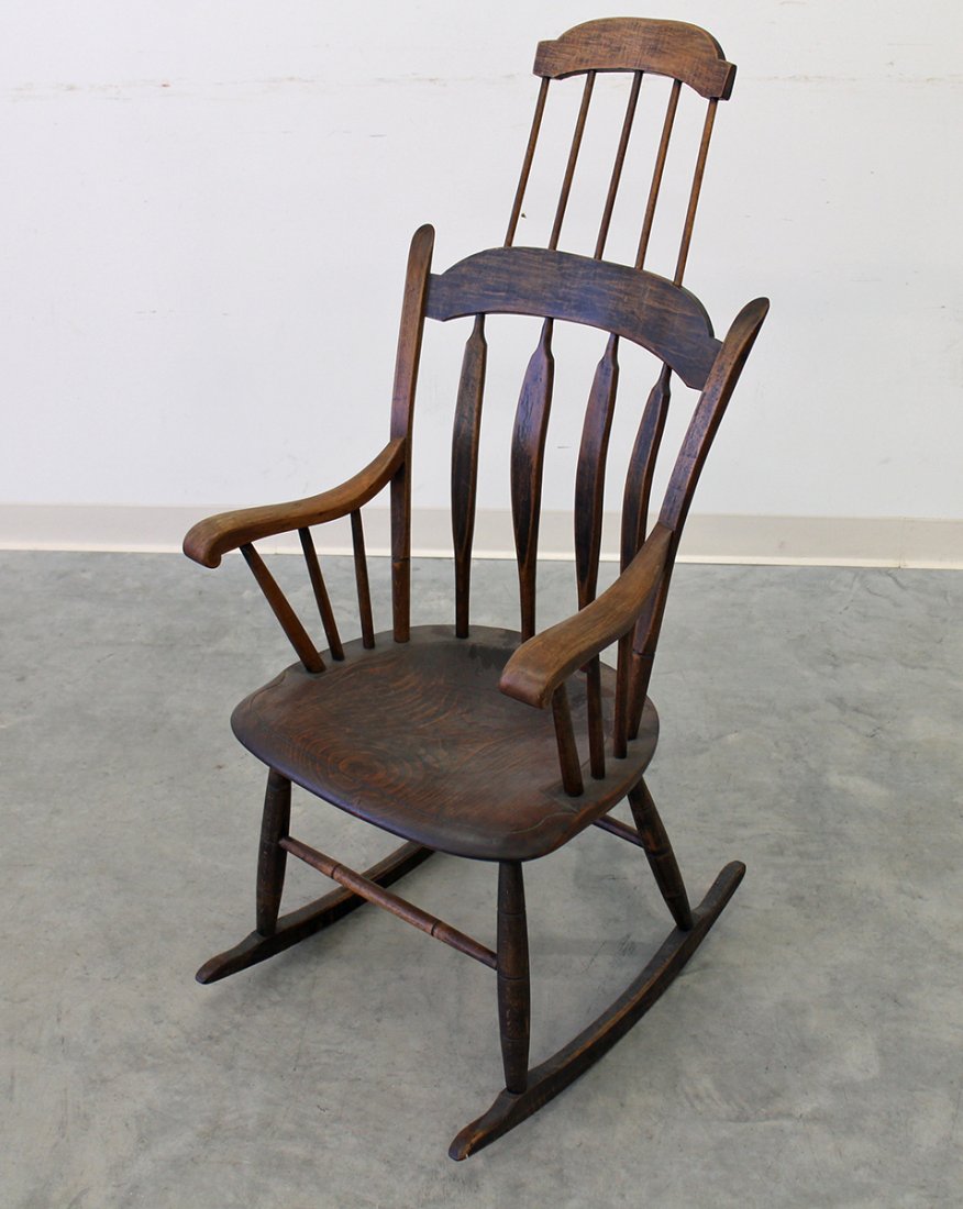 ANTIQUE ROCKING CHAIR (1 of 3)