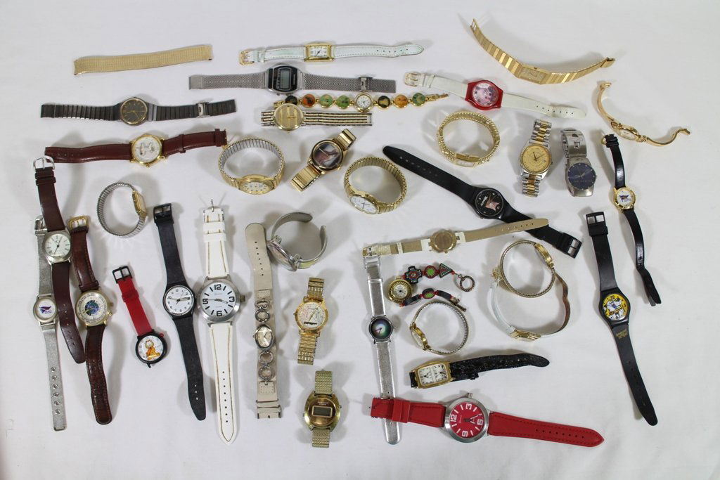 VINTAGE WATCH COLLECTION (1 of 4)