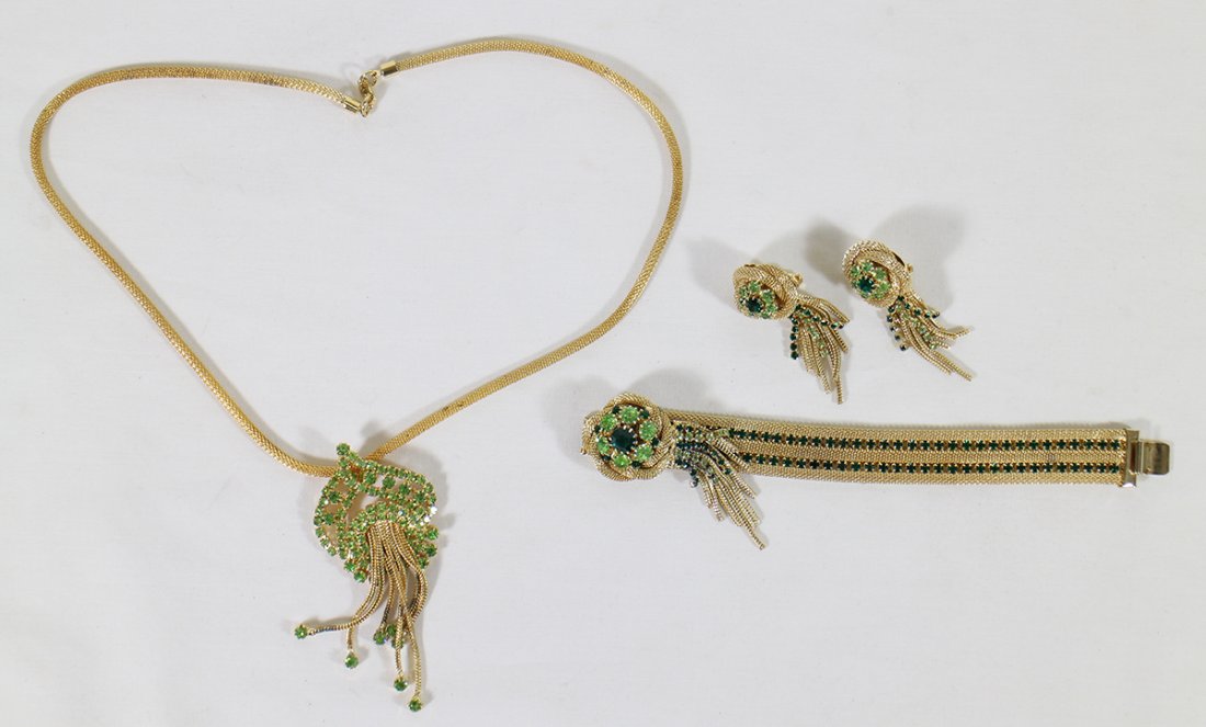 VINTAGE SCHIAPARELLI JEWELRY SET (1 of 4)