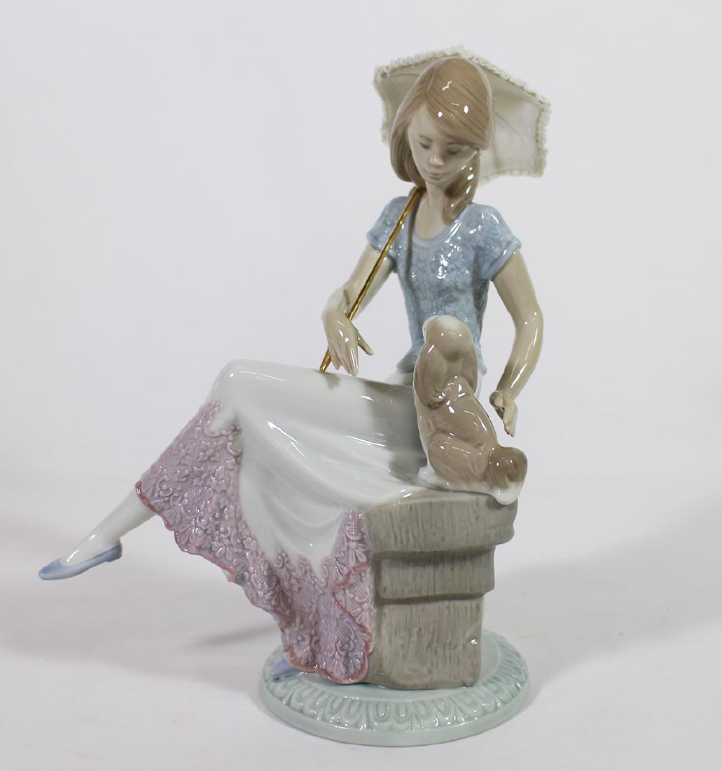LLADRO PICTURE PERFECT FIGURINE (1 of 3)