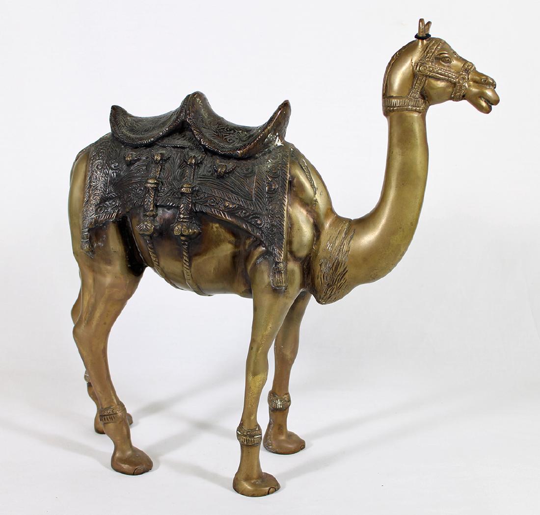BRASS CAMEL STATUE (1 of 2)