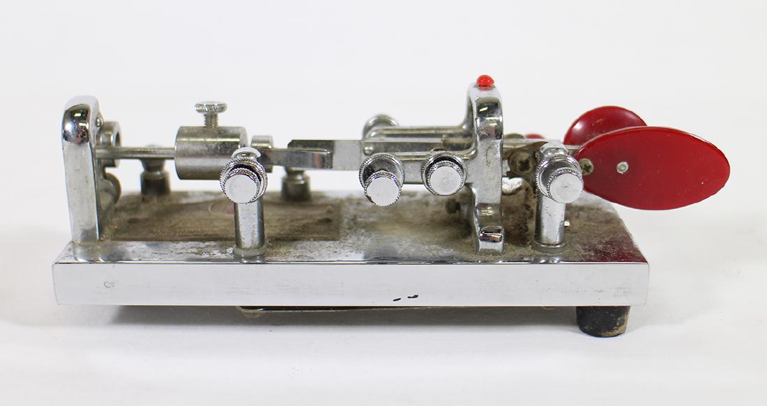 VIBROPLEX TELEGRAPH KEY MACHINE (1 of 2)