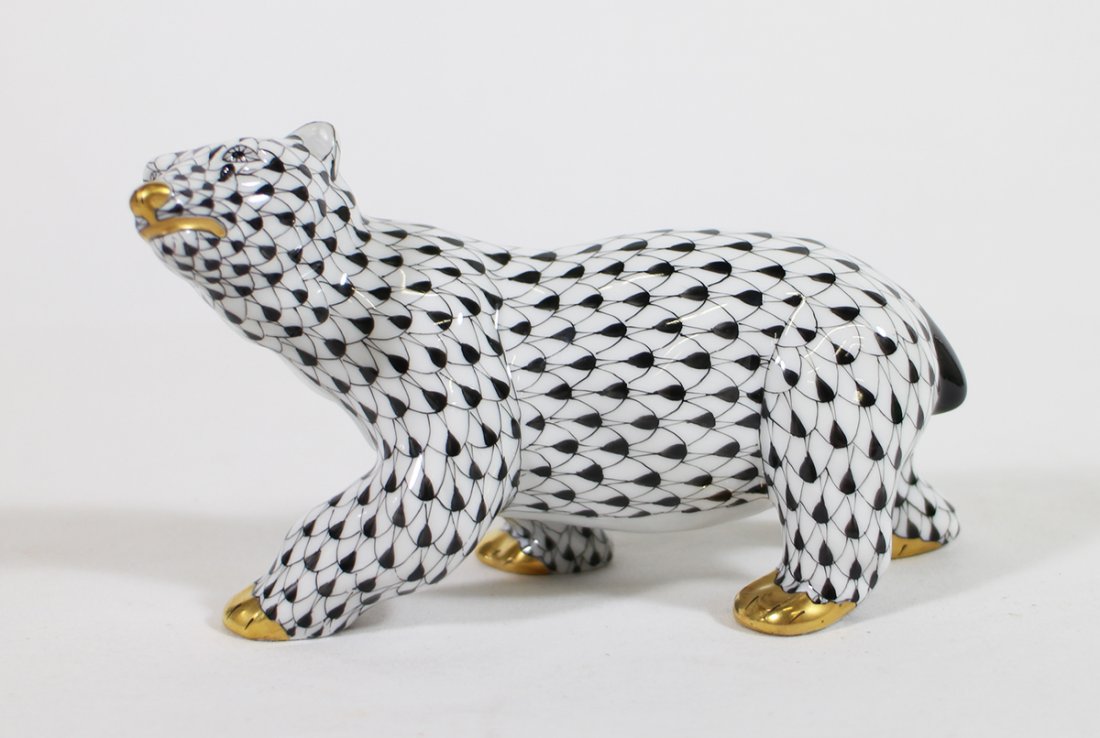 HEREND BLACK FISHNET POLAR BEAR FIGURINE (1 of 3)