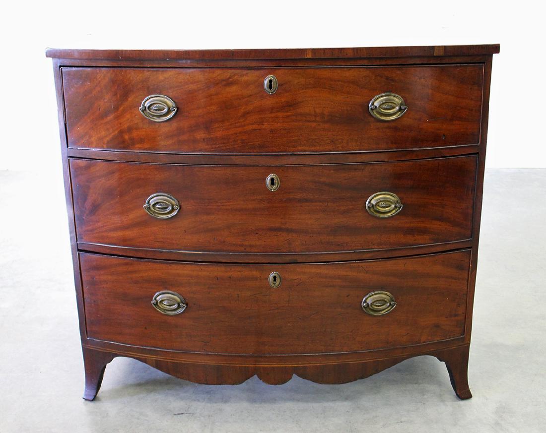 HEPPLEWHITE CHEST (1 of 4)