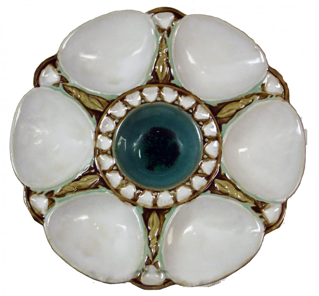 PLATTER: UNTITLED. Oyster platter wall hanging. Brown, gray, teal. 13 x 13 x 2 in. Donated by A Friend of Art Collection Twelve.