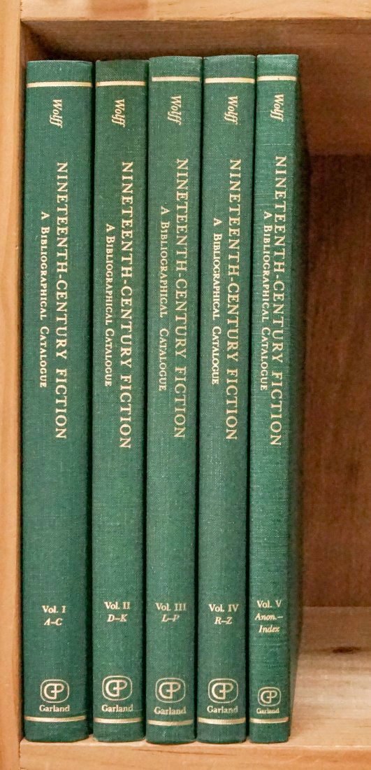 Wolff, Robert Lee: 150. Wolff, Robert Lee.Nineteenth-Century Fiction. A Bibliographical Catalogue. Illustrated. 5 volumes, including index. 4to, cloth; light wear. New York & London, 1981-86 [80/120]