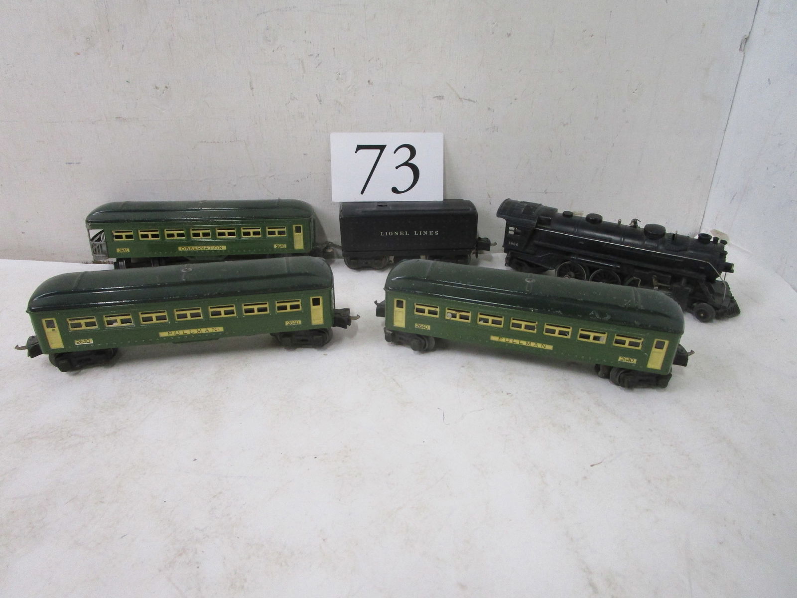 Lionel Train (1 of 3)