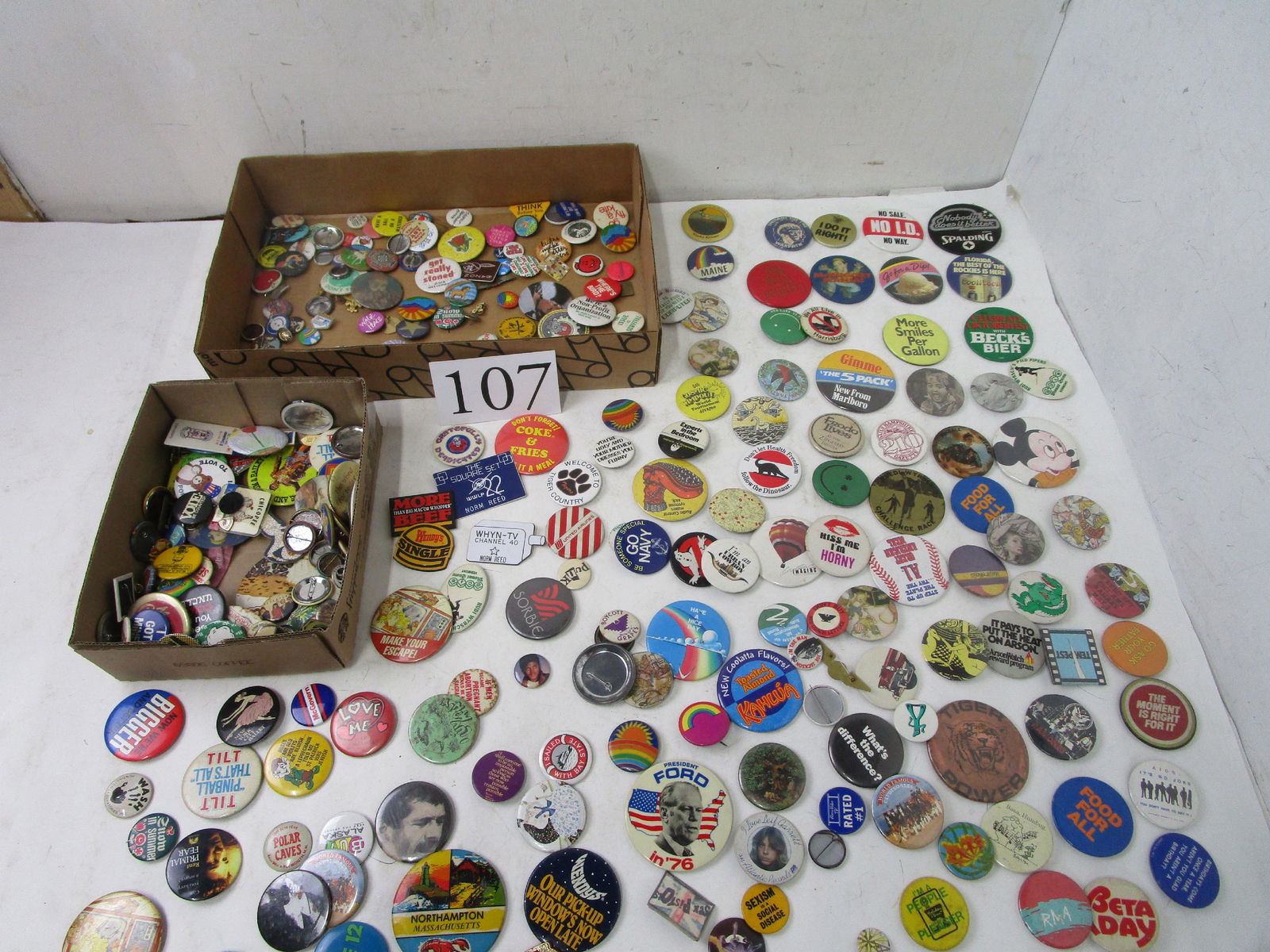 Political Buttons, Pinbacks, etc. (1 of 6)