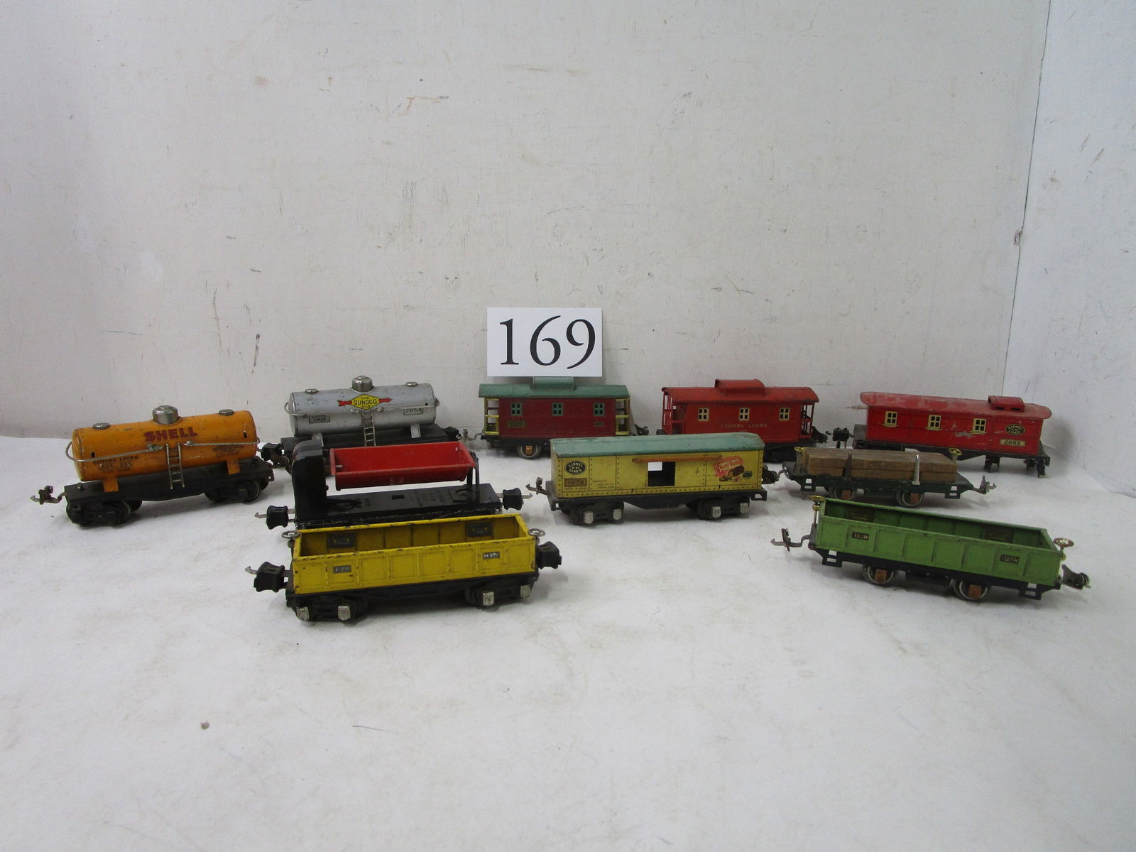 Lionel Train (1 of 4)