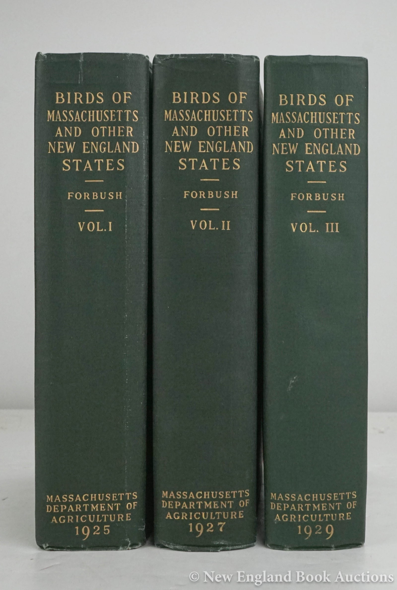 Forbush, Edward Howe: 118. Forbush, Edward Howe. Birds of Massachusetts and Other New England States. (3) volumes. The Legislature. Mass., 1925