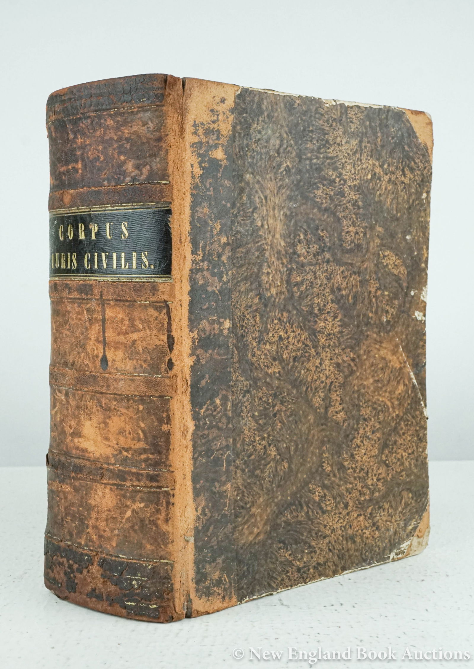 Law: 126. Law. Godefrey. Corpus Juris Civilis [bound with:] Codicis Justiniani...Libri XII [bound with:] Godefrey. Authentic?. sei Novell? Constitutiones. [32] leaves, 2017 columns; [8] leaves, 972