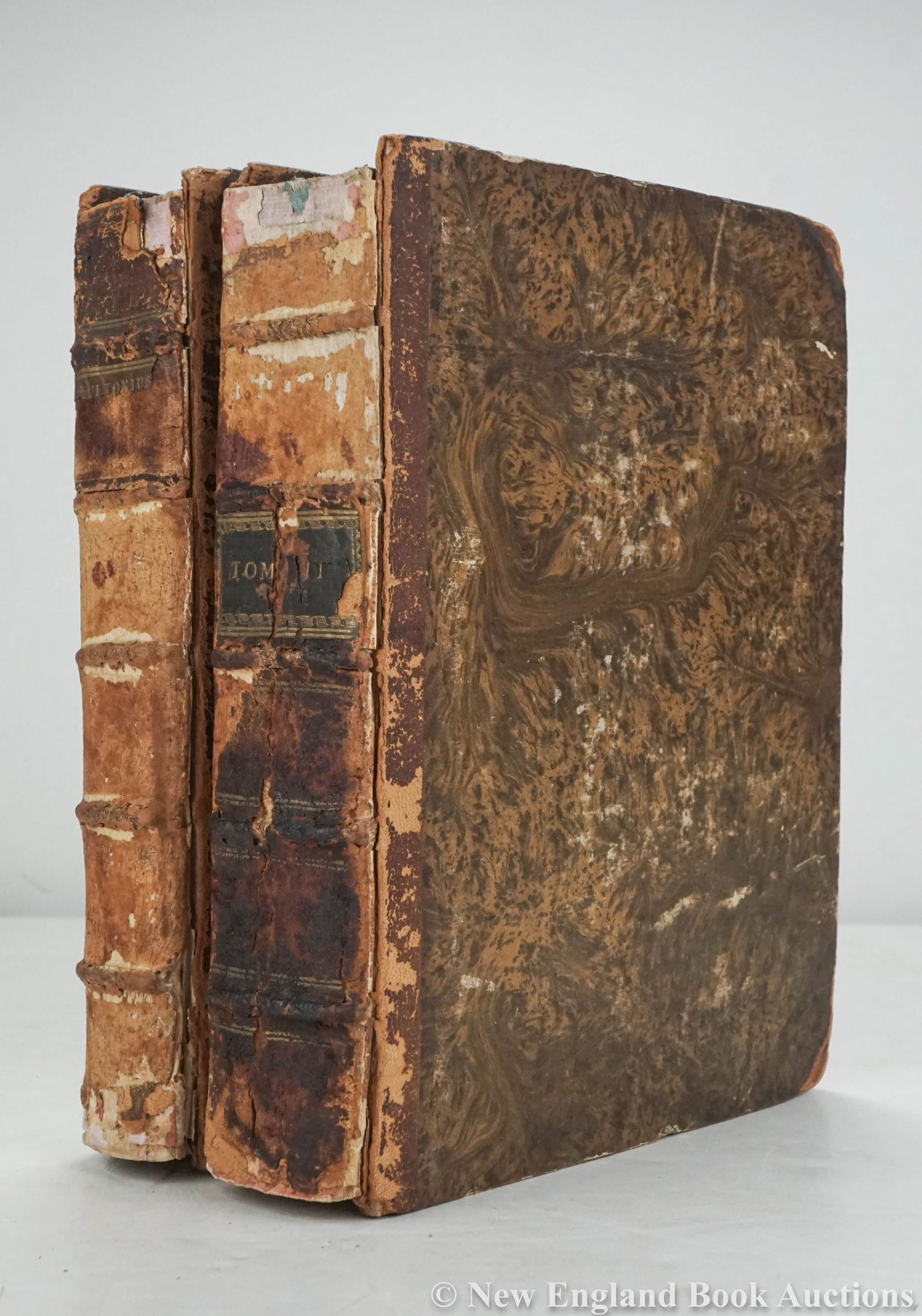 Suetonius Tranquillus, Caius: 203. Suetonius Tranquillus, Caius. [Opera]. Commentary by Samuel Pitiscu. Additional engraved title, 27 engraved plates (6 folding); engraved head- and tail-pieces. 2 volumes. 4to, contemporary