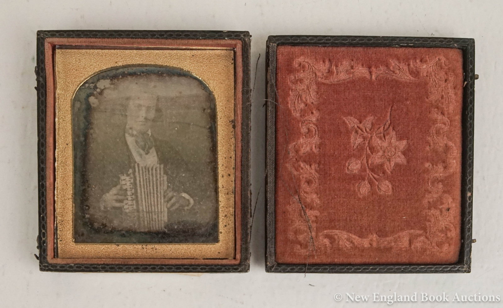 Daguerreotype (1 of 4)