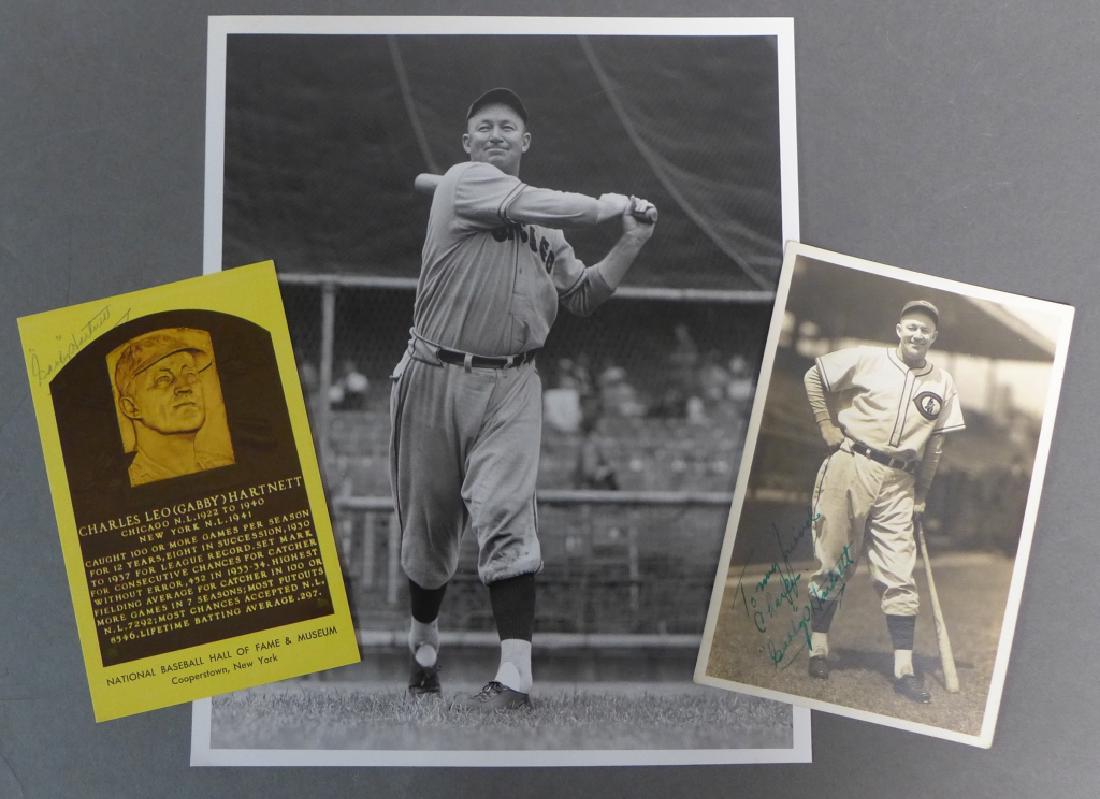 HOF'er "Gabby" Hartnett Signed Photo & Plaque Card (1 of 7)