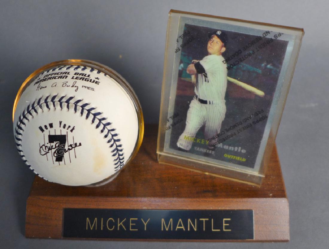 Mickey Mantle Commemorative Baseball & Card Set (1 of 9)