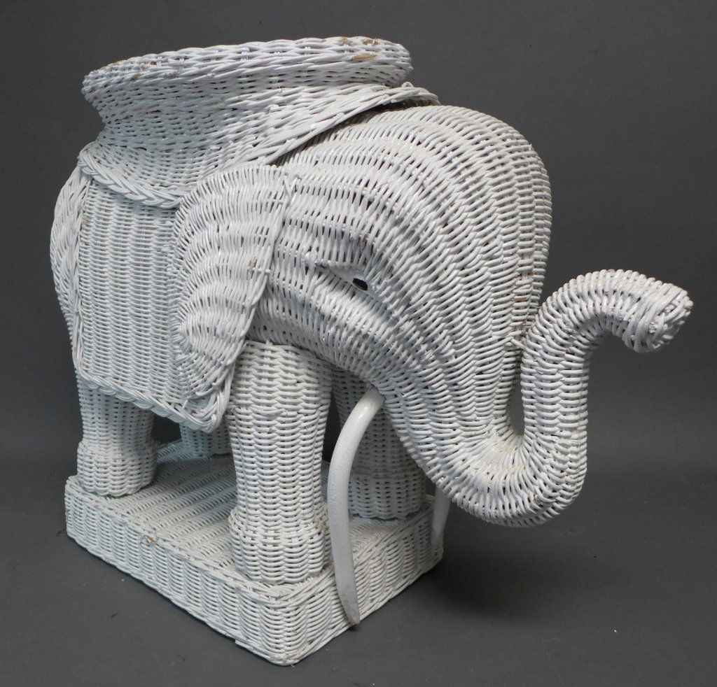 Versatile Wicker Elephant Table / Stand (1 of 9)