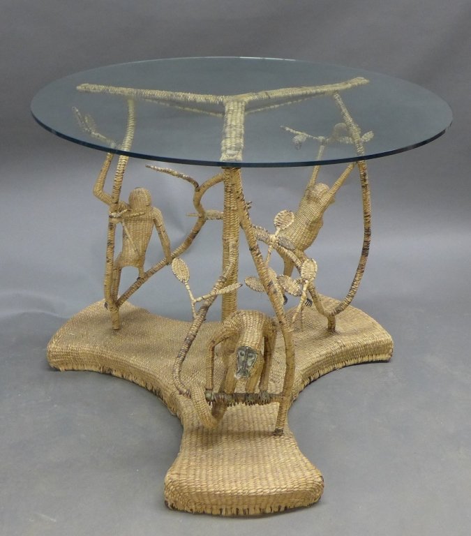 Monkey Form Wicker Table (1 of 9)
