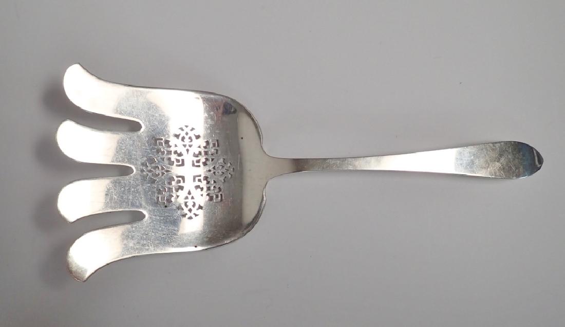 Tiffany & Co Sterling Pierced Asparagus Fork (1 of 7)